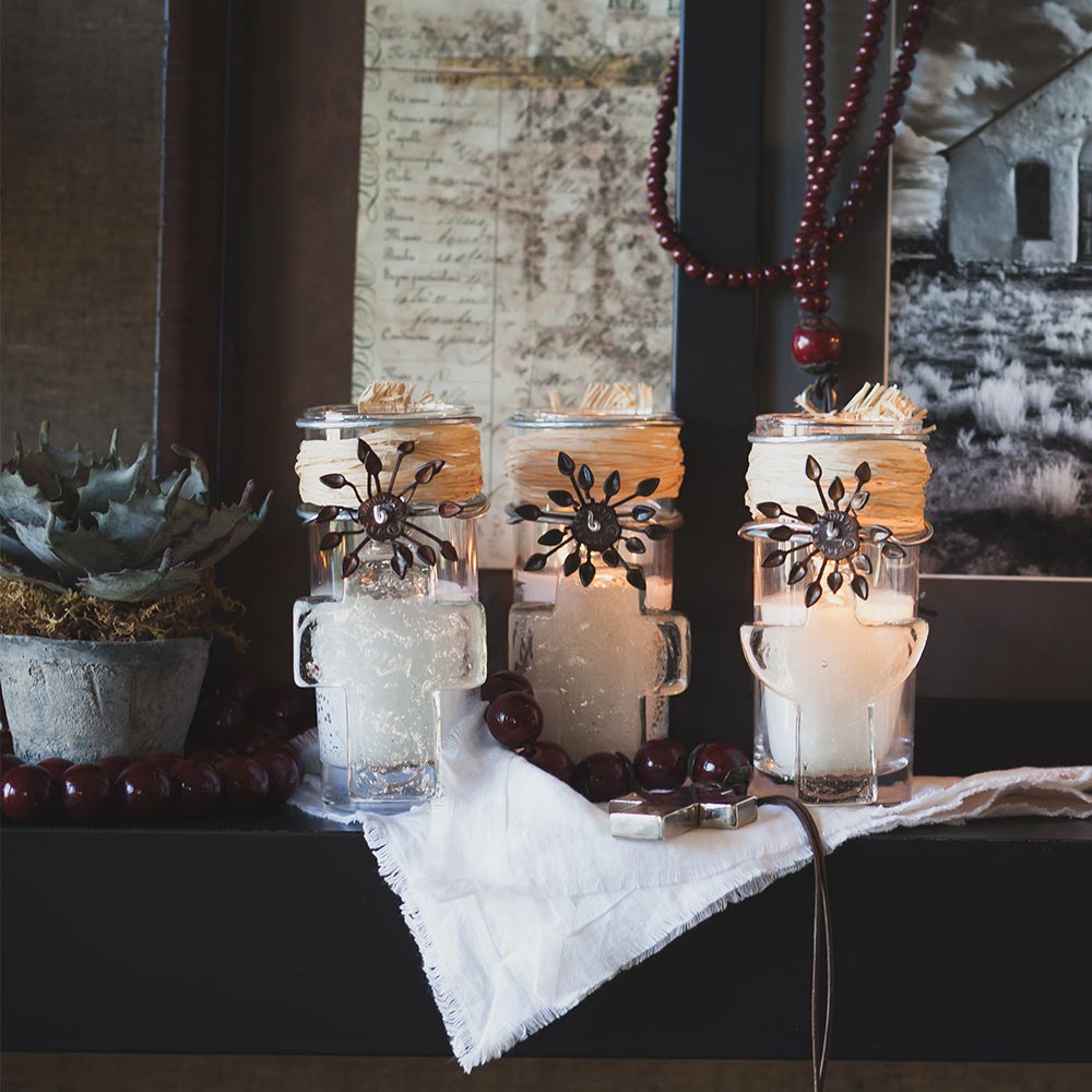 Jan Barboglio Adelita Houseblessing Candle - Image 3